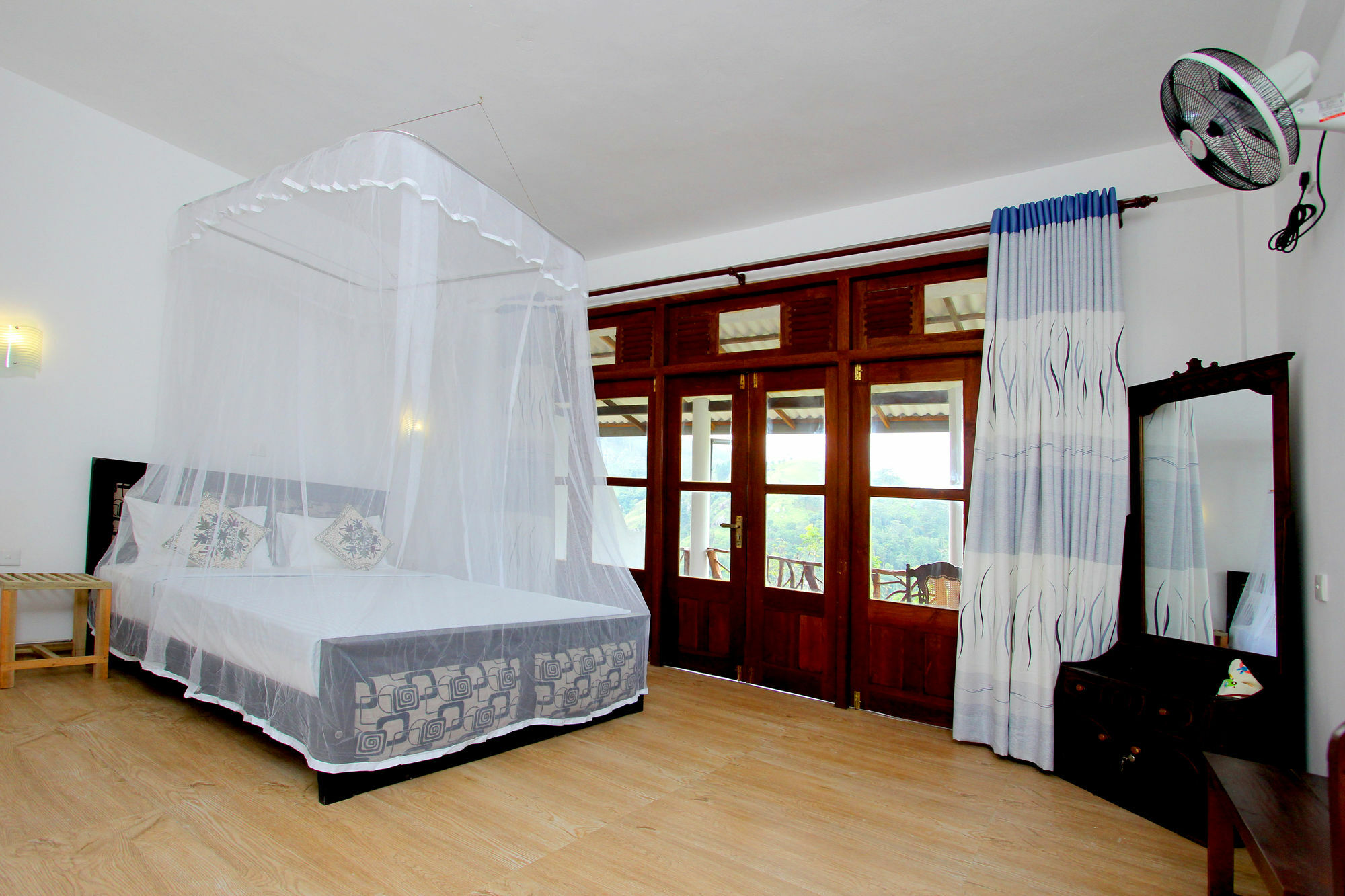 Mount Blue View Guest Inn Элла Экстерьер фото